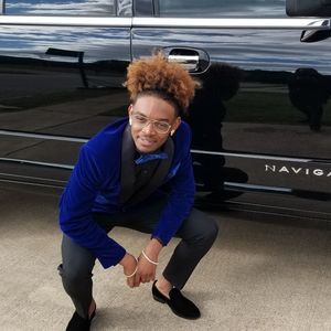 Meet your Posher, Chrystal